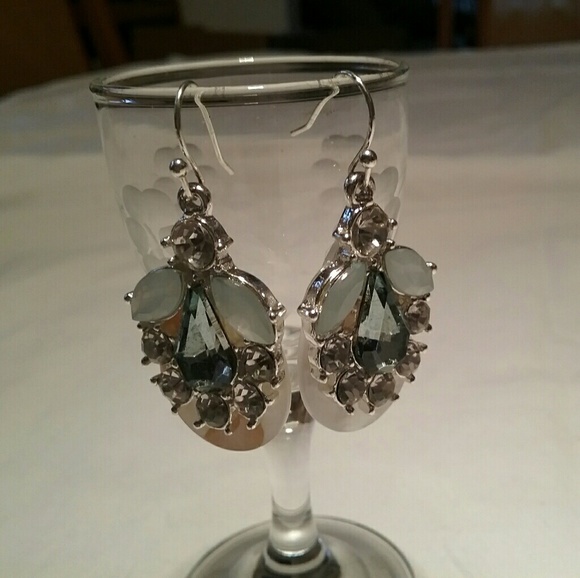 none Jewelry - Genuine shell and rhinestone earrings